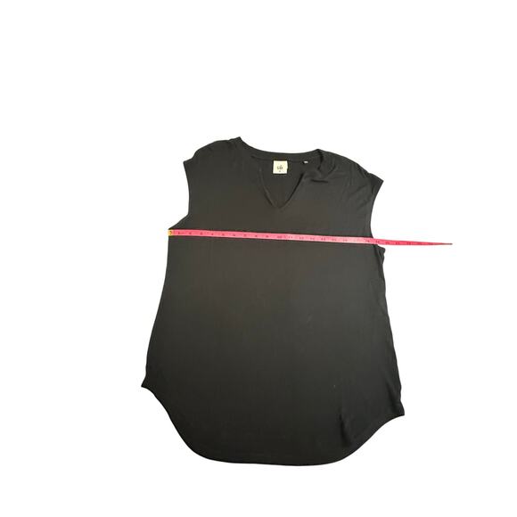 Cabi Black Short Sleeve Tee Shirt - Size M - Picture 4 of 8